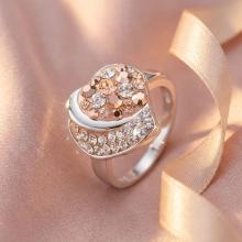 Сребърен пръстен с кристали от Sw® SP728 Peach Gold