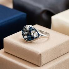 Сребърен Пръстен С Кристали От Sw® SP148 Royal Сребърен Пръстен С Кристали От Sw® SP148 Royal