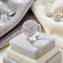 Сребърен пръстен с кристали от Sw® SP602 Crystal