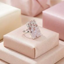 Сребърен пръстен с кристали от Sw® Avery Marilyn Сребърен пръстен с кристали от Sw® Avery Marilyn