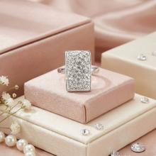 Сребърен пръстен с кристали от Sw® Avery Crystal
