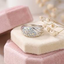 Сребърен пръстен с кристали от Sw® SP609 AB Crystal