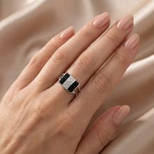 Сребърен пръстен с кристали от Sw® SP612 Black and White Сребърен пръстен с кристали от Sw® SP612 Black and White