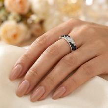 Сребърен пръстен с кристали от Sw® Mila Crystal and Jet Сребърен пръстен с кристали от Sw® Mila Crystal and Jet