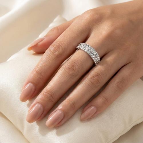 Сребърен пръстен с кристали от Sw® Mila Crystal