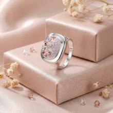 Сребърен пръстен с кристали от Sw® Iris Marilyn Сребърен пръстен с кристали от Sw® Iris Marilyn