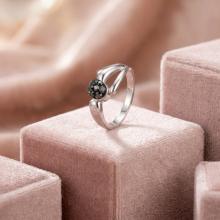 Сребърен пръстен с кристали от Sw® Ayla Hematite