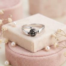 Сребърен пръстен с кристали от Sw® Ayla Hematite