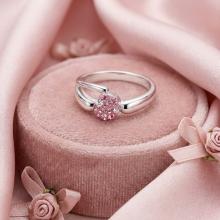 Сребърен пръстен с кристали от Sw® Ayla Rose Shade