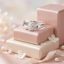 Сребърен пръстен с кристали от Sw® Ayla Crystal Сребърен пръстен с кристали от Sw® Ayla Crystal