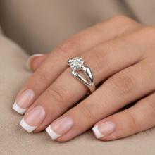 Сребърен пръстен с кристали от Sw® Ayla Crystal Сребърен пръстен с кристали от Sw® Ayla Crystal