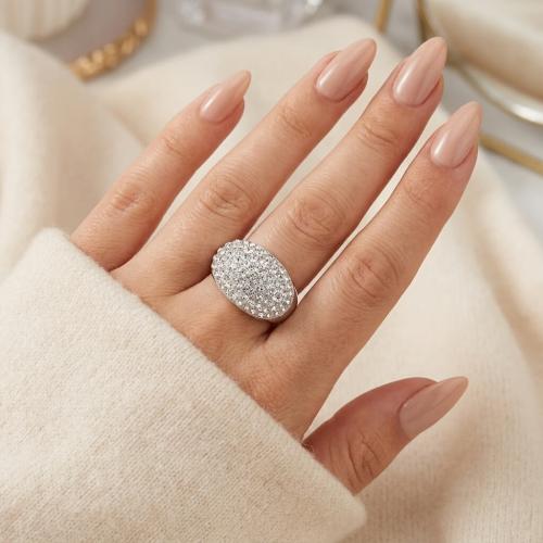 Сребърен пръстен с кристали от Sw®  SP621