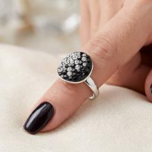 Сребърен пръстен с кристали от Sw® SP623 Black and White
