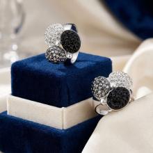 Сребърен пръстен с кристали от Sw® Alaia Black and White Сребърен пръстен с кристали от Sw® Alaia Black and White