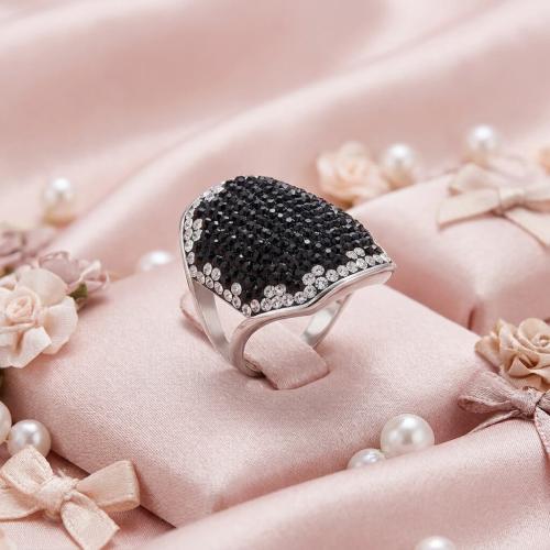 Сребърен пръстен с кристали от Sw® Josie  Black and White