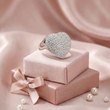 Сребърен пръстен сърце с кристали от Sw® Crystal