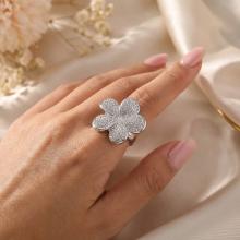 Сребърен пръстен цвете с кристали от Sw® SP631 Crystal Сребърен пръстен цвете с кристали от Sw® SP631 Crystal