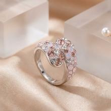 Сребърен пръстен с кристали от Sw®  SP633 Marilyn