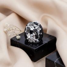 Сребърен пръстен с кристали от Sw® Ocean Black Marquise