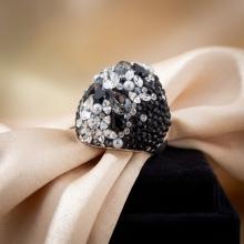 Сребърен пръстен с кристали от Sw® Ocean Black Marquise