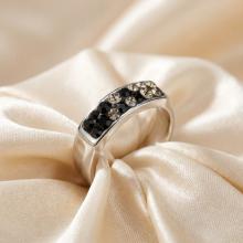 Сребърен пръстен с кристали от Sw® SP638 Black Diamond and Jet Сребърен пръстен с кристали от Sw® SP638 Black Diamond and Jet