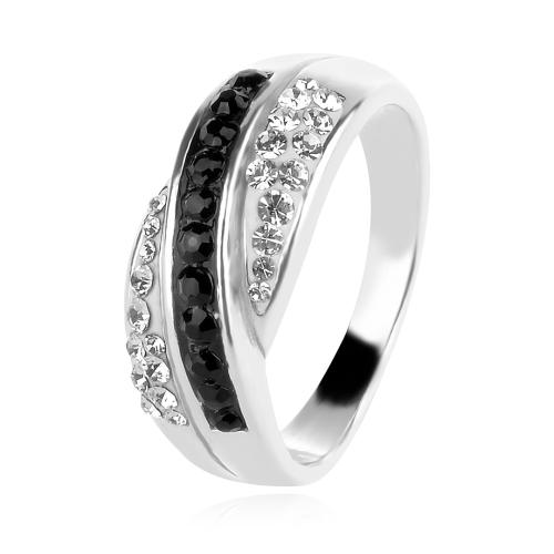 Сребърен пръстен с кристали от Sw® Charles