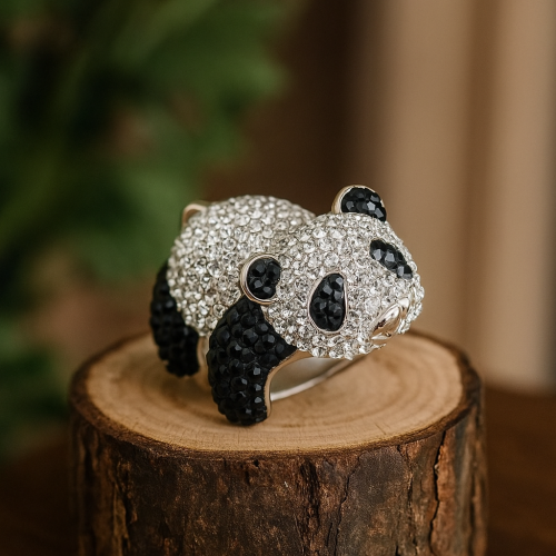 Сребърен пръстен Панда с кристали от Sw® Panda