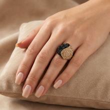 Сребърен пръстен с кристали от Sw® SP662 Black and Gold позлаен