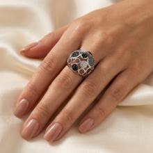 Сребърен пръстен с кристали от Sw®  SP666