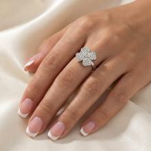 Сребърен пръстен Четирилистна детелина с кристали от Sw® Crystal