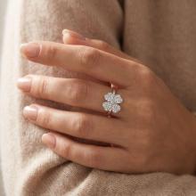 Сребърен пръстен Четирилистна детелина с кристали от Sw® Crystal