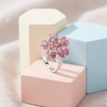 Сребърен пръстен Цвете с кристали от Sw® Rose Shade