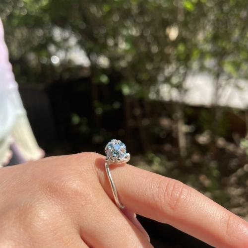 Сребърен пръстен с кристали от Sw® SP731 Deep Blue