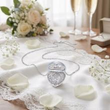 Отварящо се сребърно колие сърце Отварящо се сребърно колие сърце