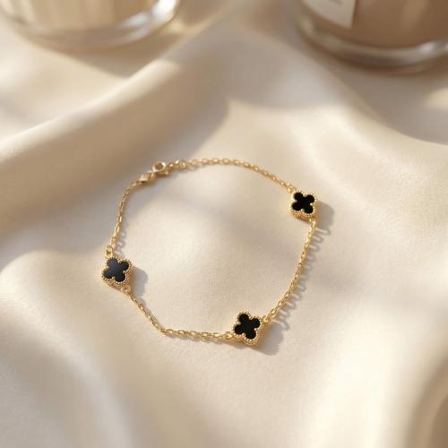 Златна гривна Black Versay-mini