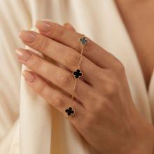 Златна гривна Black Versay-mini