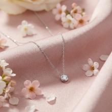 Златно колие Нежен Циркон