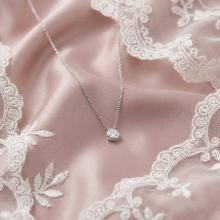 Златно колие Нежен Циркон