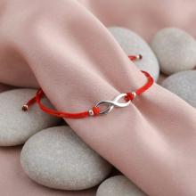 Гривна с червен конец и сребърен елемент безкрайност В93S Гривна с червен конец и сребърен елемент безкрайност В93S