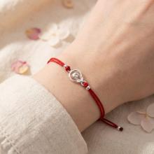 Гривна с червен конец и сребърен елемент Богородица В9