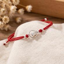 Гривна с червен конец и сребърен елемент Богородица В9