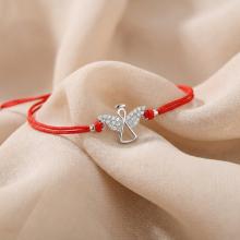 Гривна с червен конец и сребърен елемент ангелче с циркони BT112