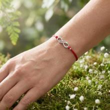 Гривна с червен конец и сребърен елемент безкрайност BT14 Гривна с червен конец и сребърен елемент безкрайност BT14