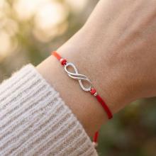 Гривна с червен конец и сребърен елемент безкрайност BT14 Гривна с червен конец и сребърен елемент безкрайност BT14