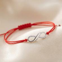 Гривна с червен конец и сребърен елемент безкрайност BT14 Гривна с червен конец и сребърен елемент безкрайност BT14