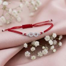 Гривна с червен конец и сребърен елемент безкрайност BT15