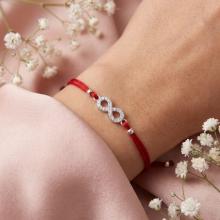 Гривна с червен конец и сребърен елемент безкрайност BT15