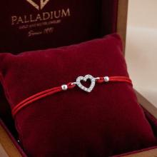 Гривна с червен конец и сребърен елемент сърце ВT22 Гривна с червен конец и сребърен елемент сърце ВT22