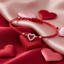 Гривна с червен конец и сребърен елемент сърце ВT22 Гривна с червен конец и сребърен елемент сърце ВT22