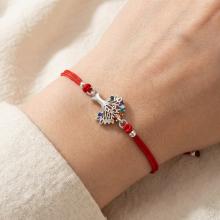 Гривна с червен конец и сребърен елемент Дървото на живота